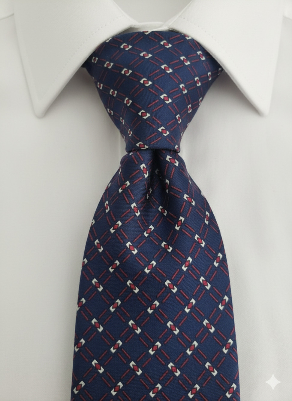 Brooks Brothers blue red white silk tie - 57"